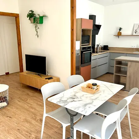 Maison Dormoy, 2 - Gare - Centre Apartment *
