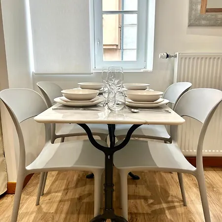 Apartment Maison Dormoy, 2 - Gare - Centre Grenoble